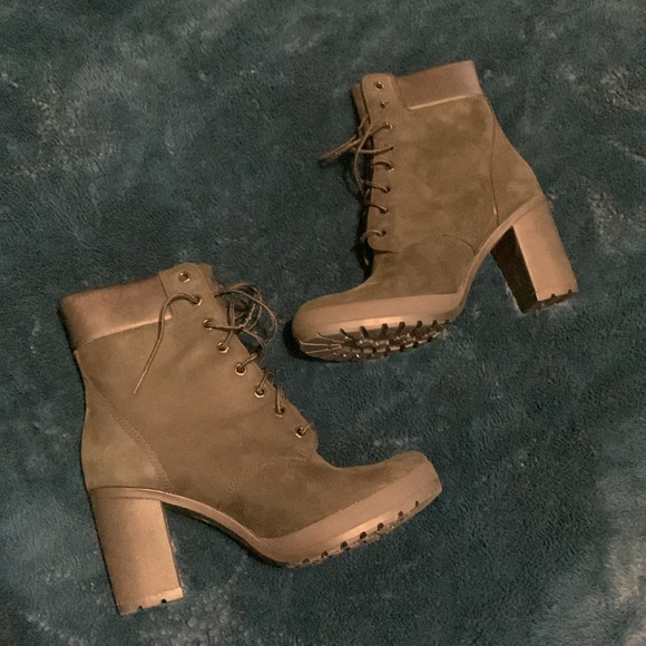 Women’s Timberland heeled boots black - Picture 2 of 11